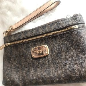 Michael Kors Wristlet